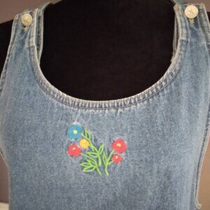 DEMIM EMBROIDERY OVERALL DRESS SIZE: S BY: TRUE BLUE